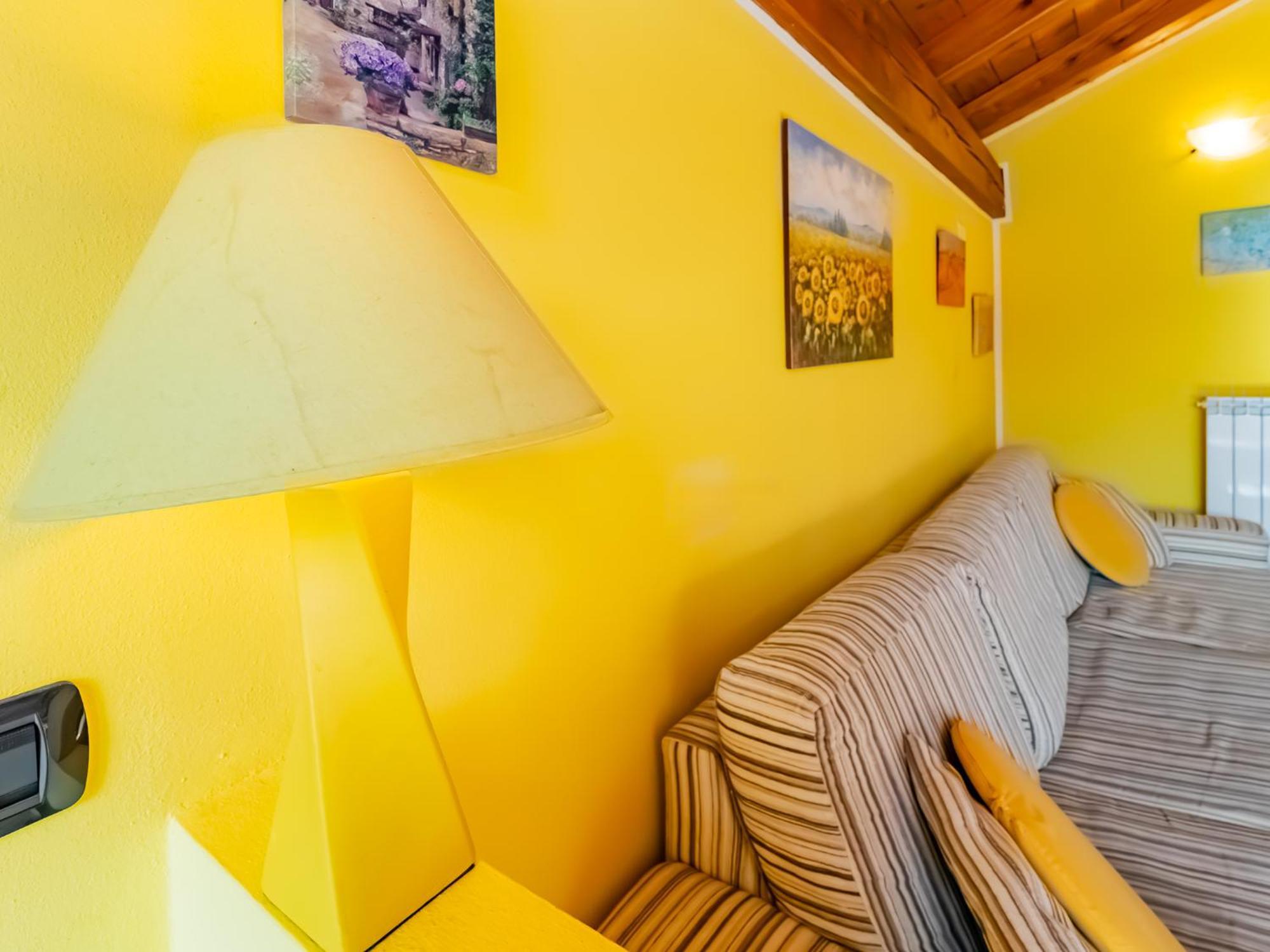Ferienwohnung Rododendro House Relax Morbio Exterior foto